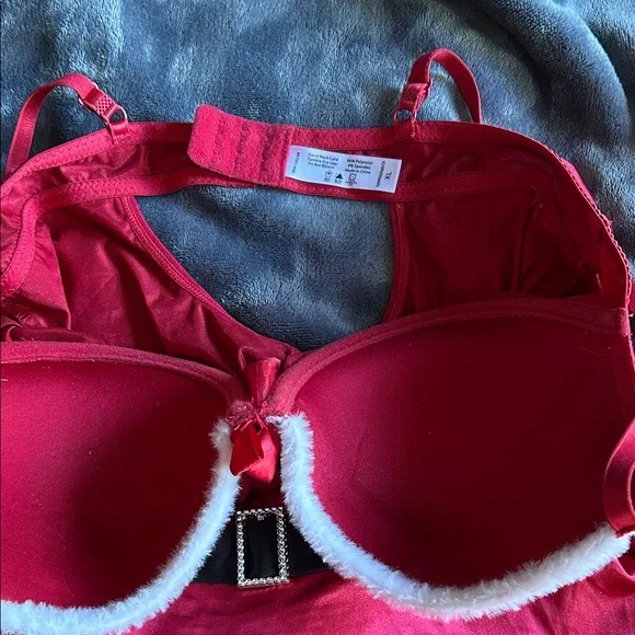 Fashion Nova Red and White Holiday Chemise - Picture 2 of 3